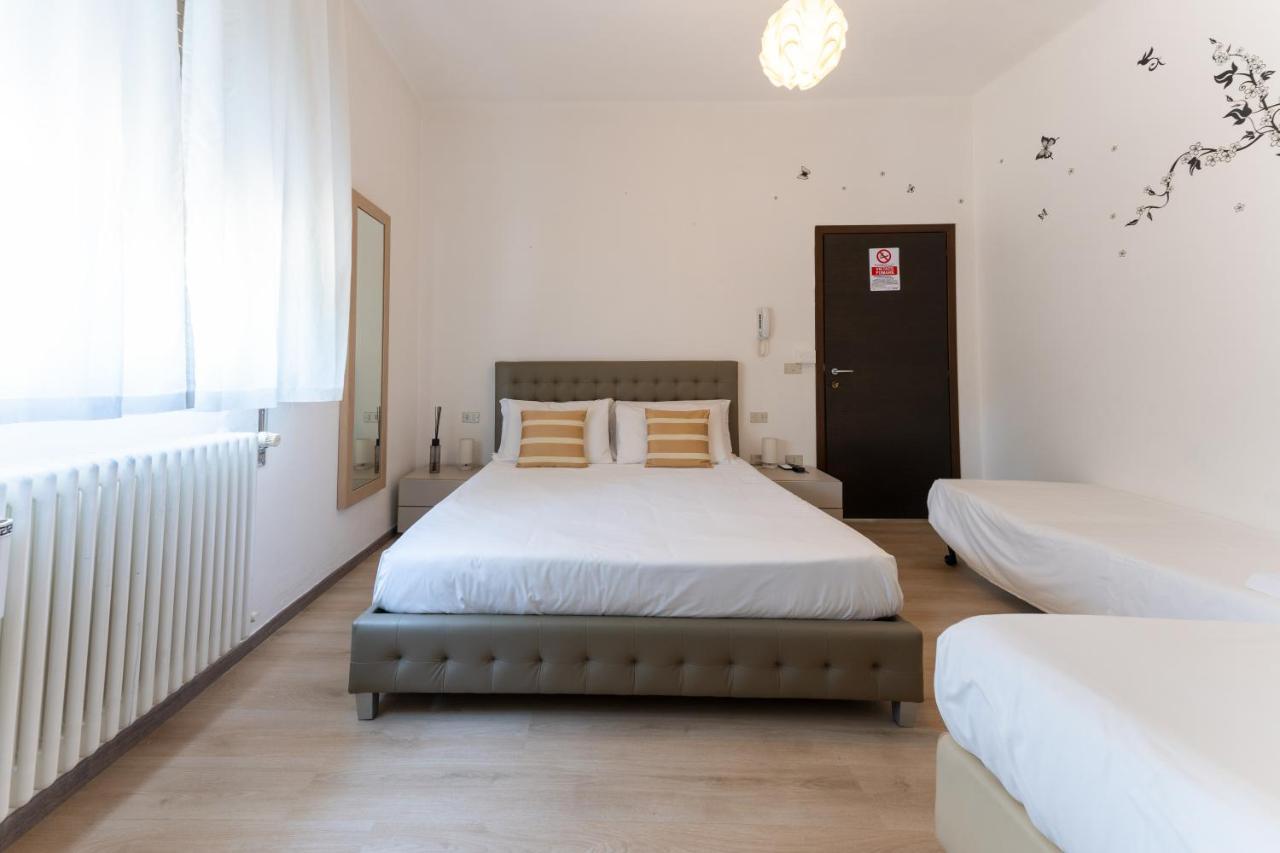 Hotel Benaco Mavras Peschiera del Garda Exteriér fotografie